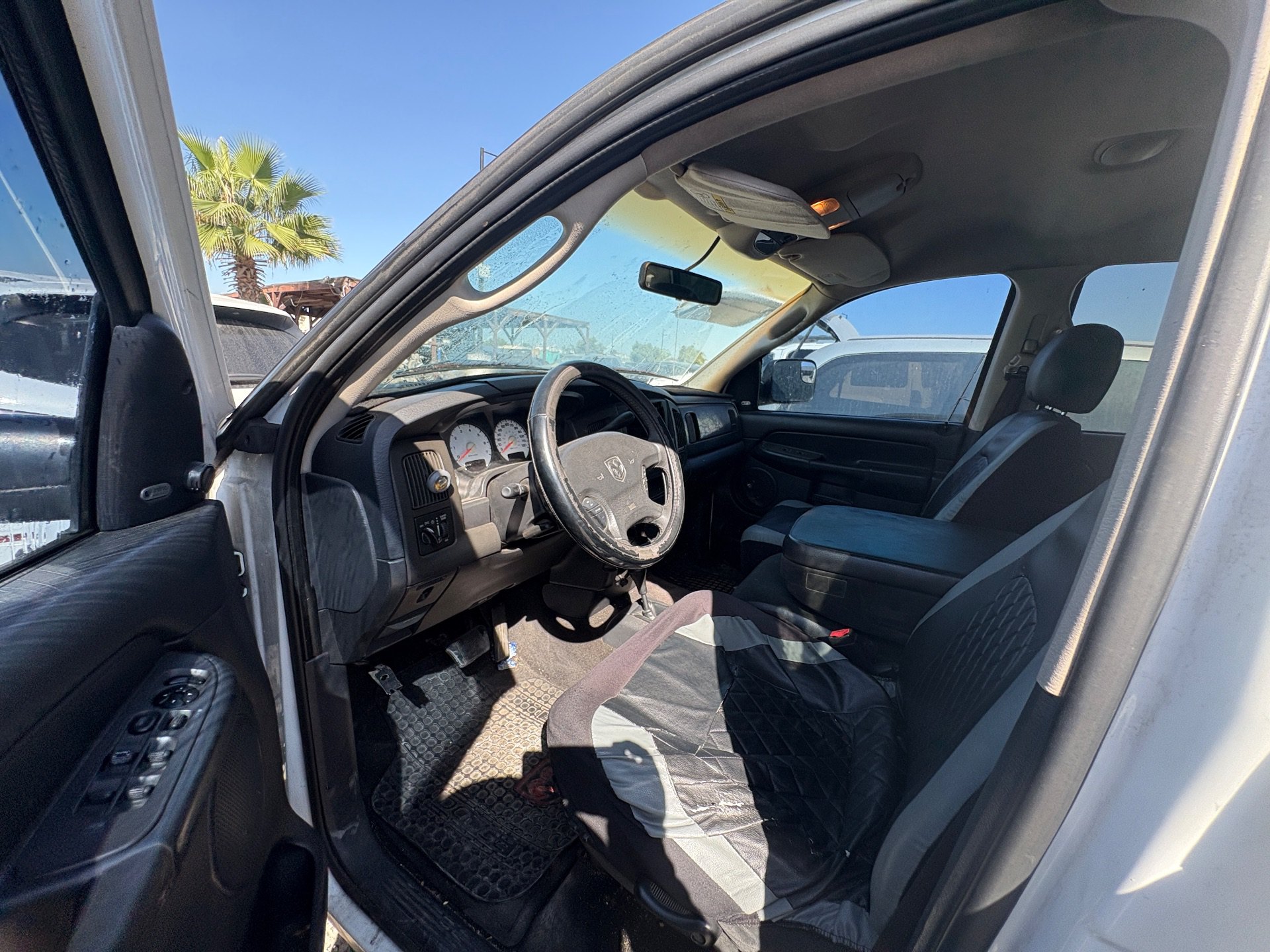 2002 DODGE RAM — thumbnail 4