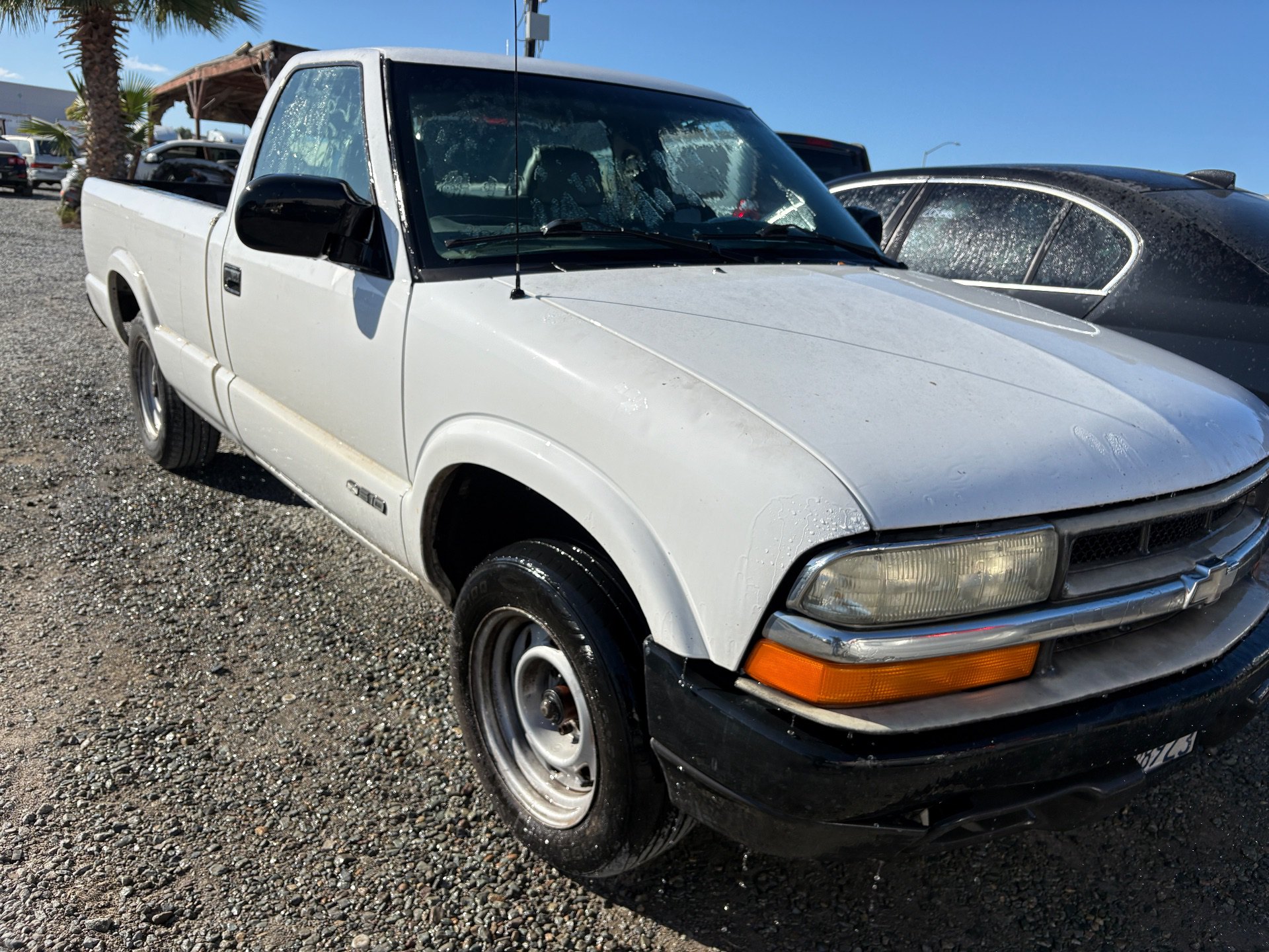 2001 CHEVY S10 — photo 1