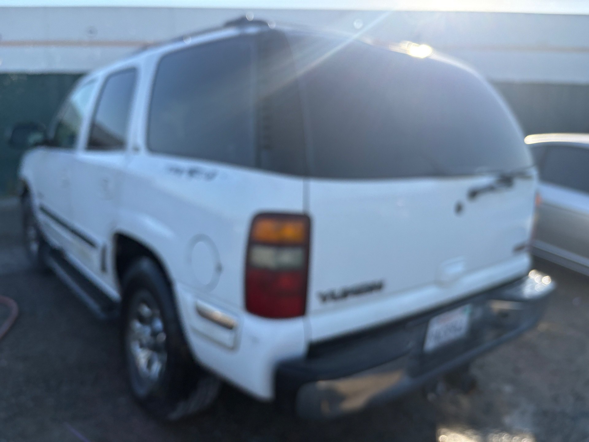 2001 GMC YUKON — thumbnail 4