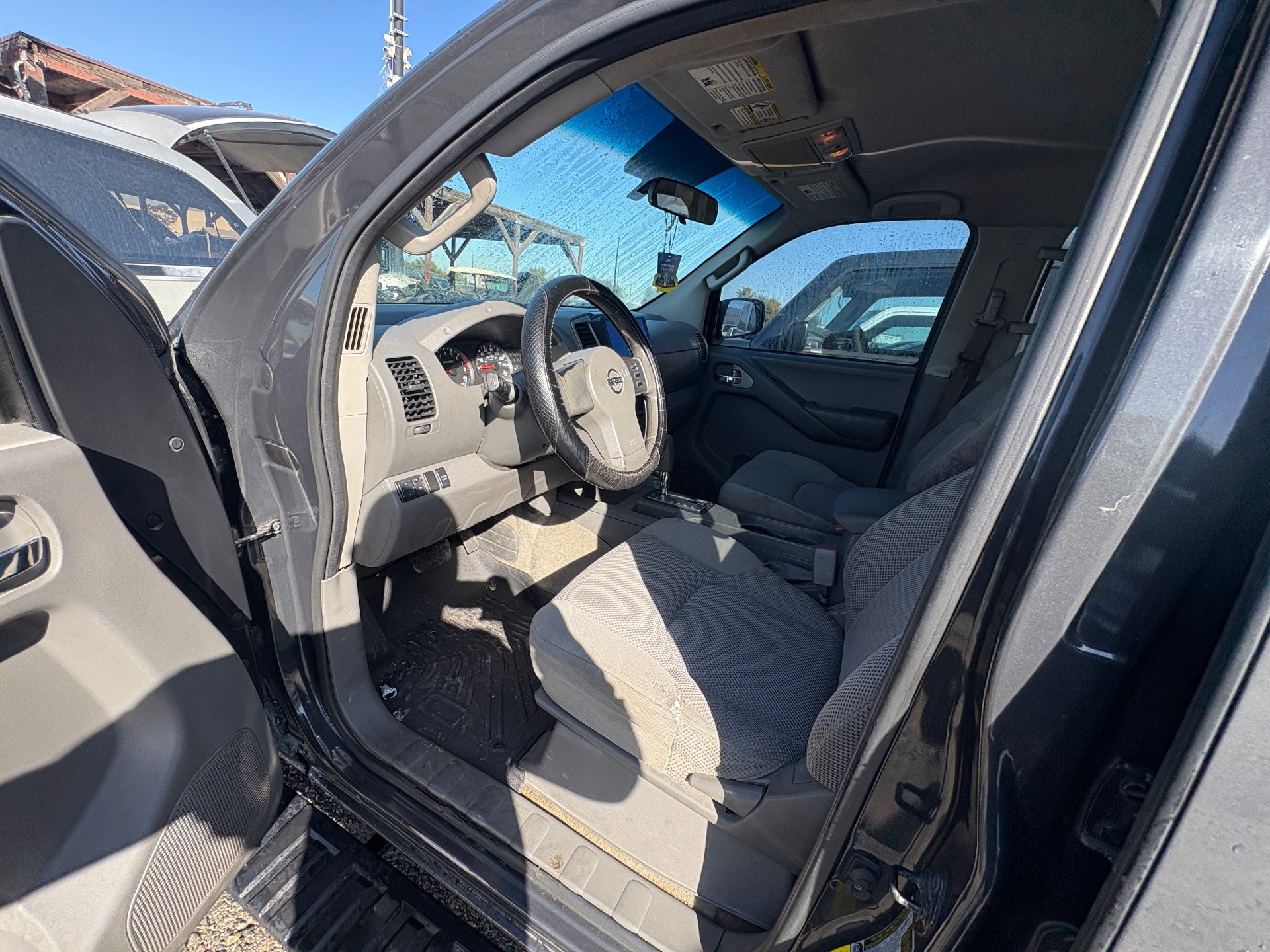 2012 NISSAN FRONTIER — thumbnail 3