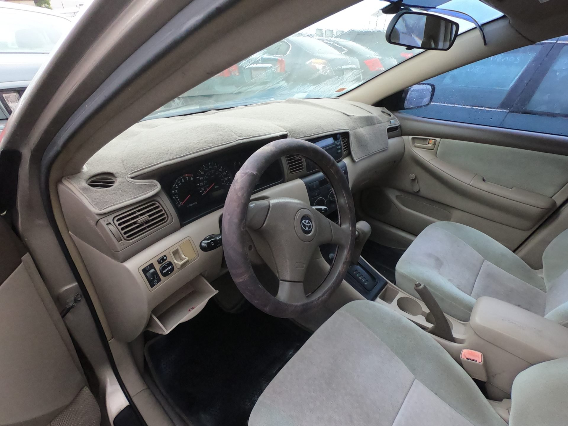 2004 TOYOTA COROLLA — thumbnail 4