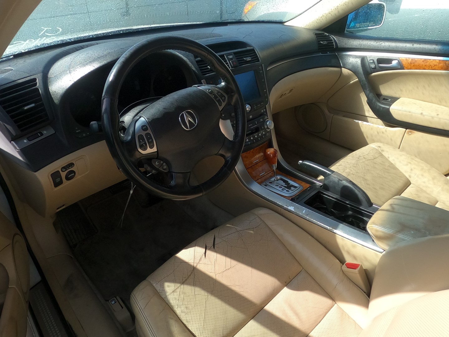 Pics 2024 03 16 143 19UUA66285A004956 a jpg