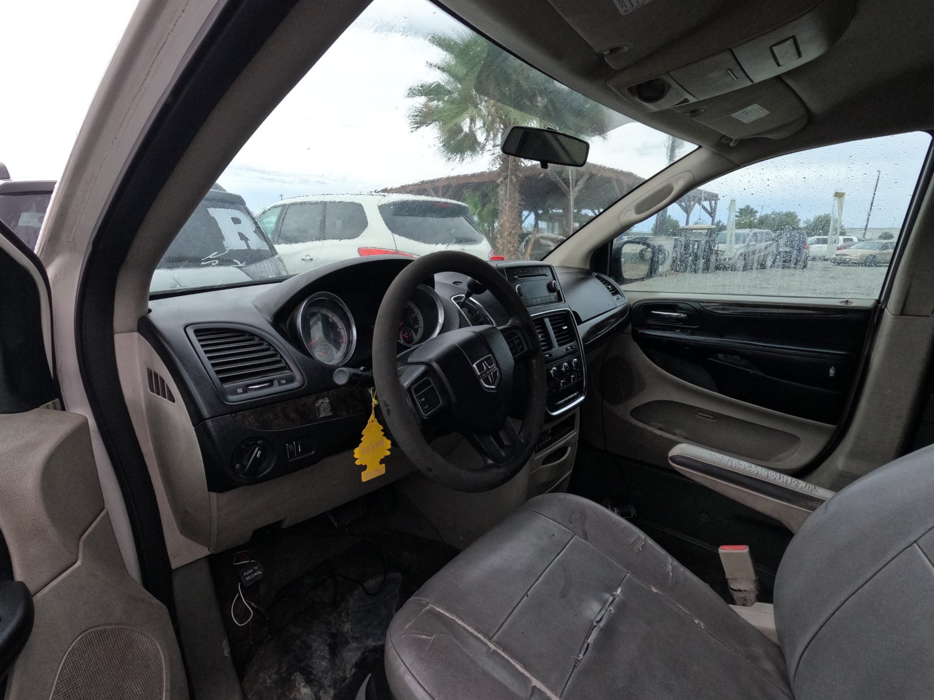 2011 DODGE GR CARAVAN — thumbnail 3