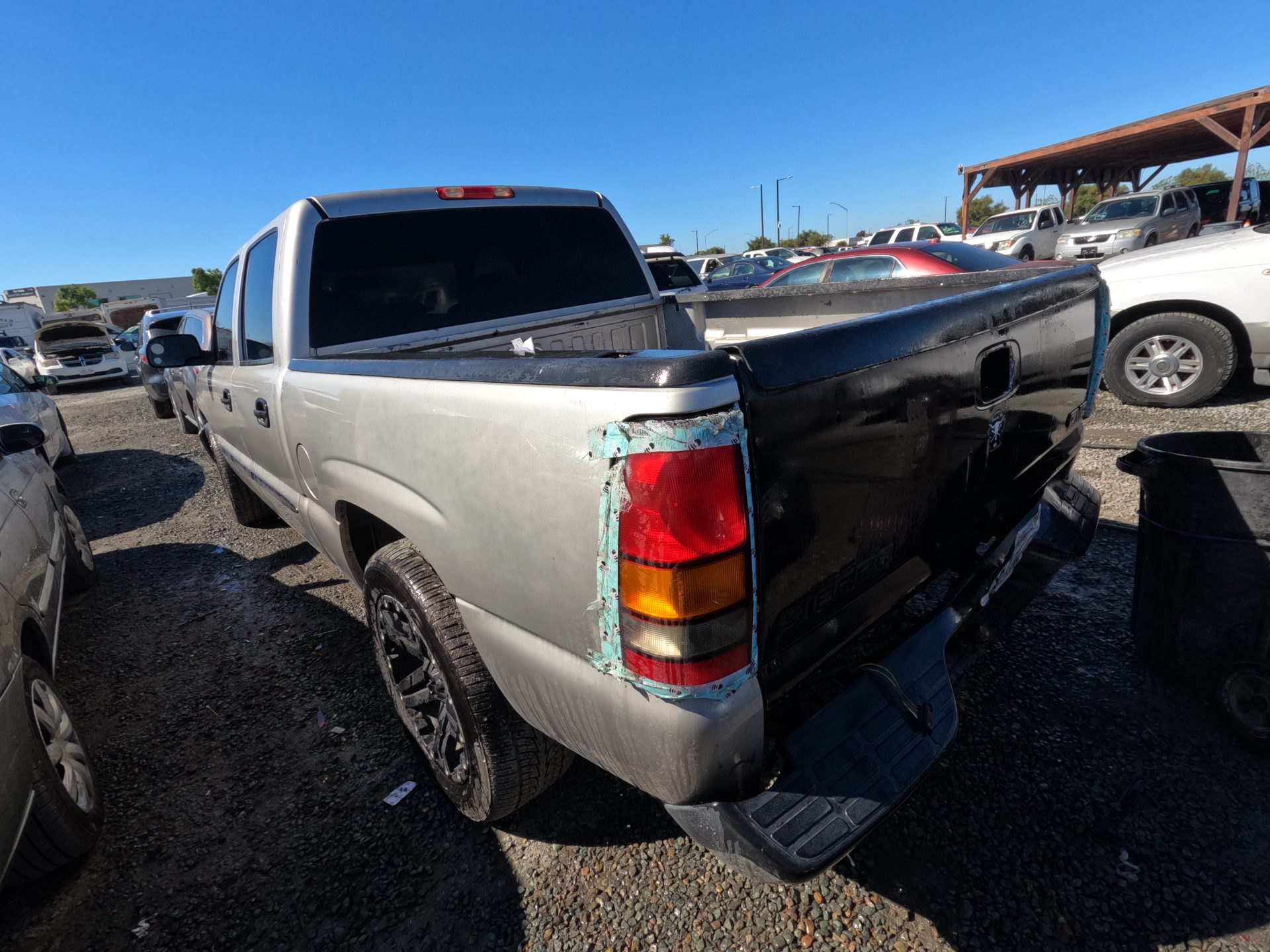 2006 GMC SIERRA — thumbnail 3