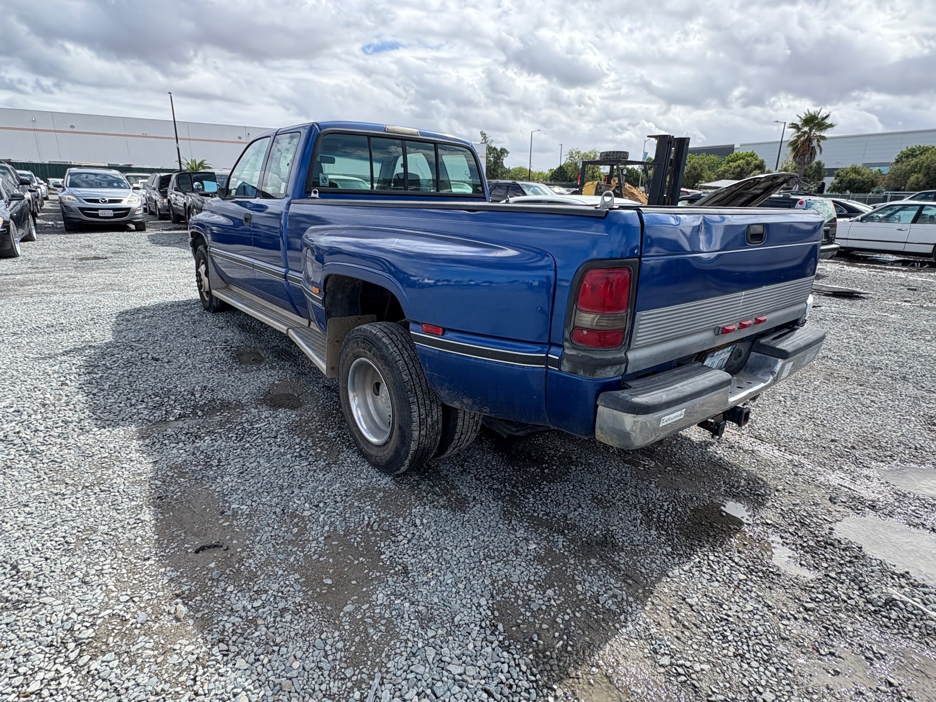 1996 DODGE RAM 3500 — thumbnail 3