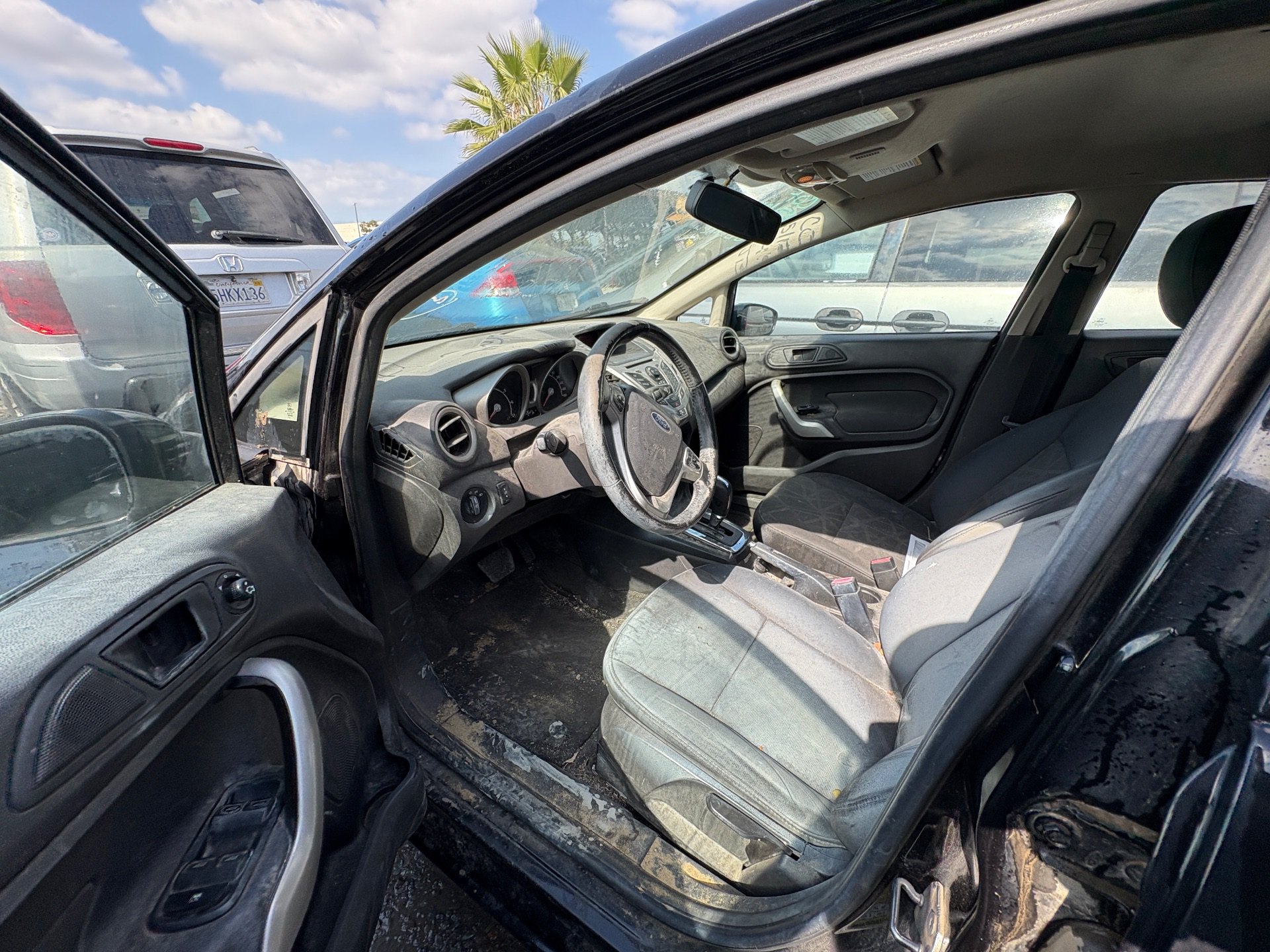 2012 FORD FIESTA — thumbnail 4