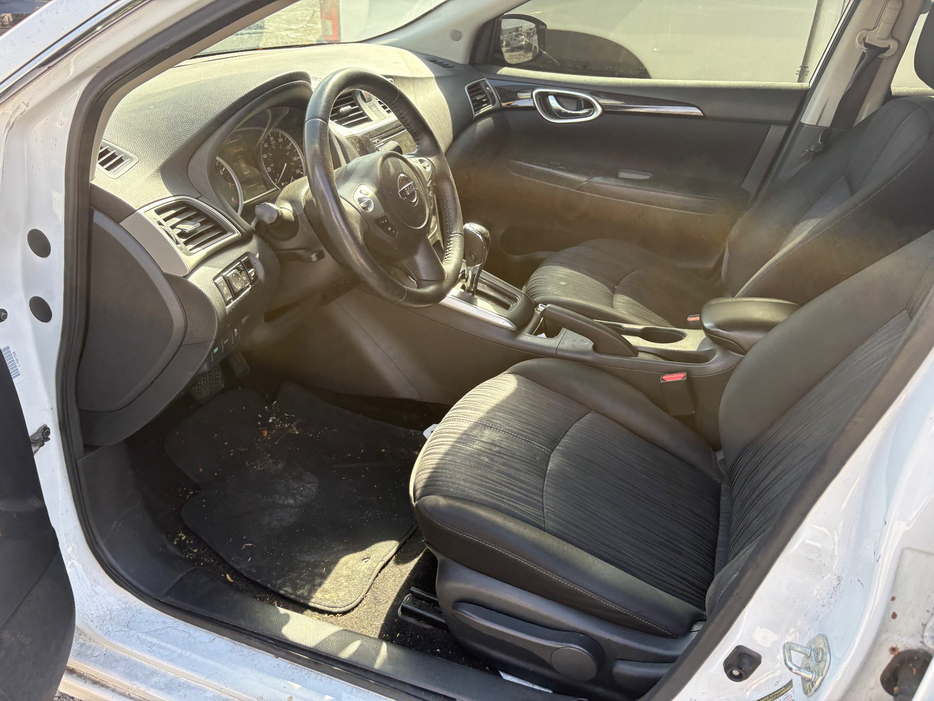 2017 NISSAN SENTRA — thumbnail 3