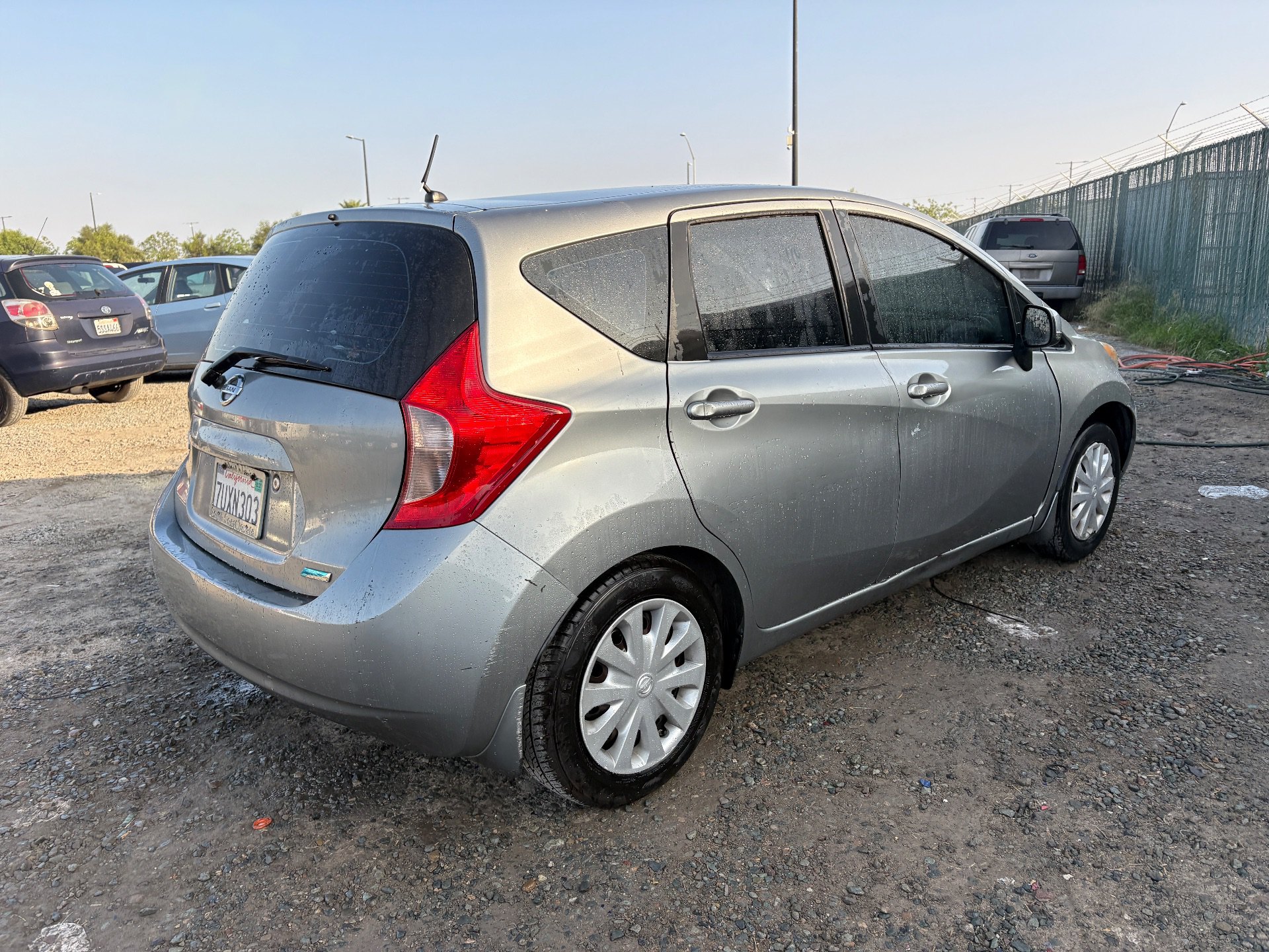 2014 NISSAN VERSA NOTE — thumbnail 4
