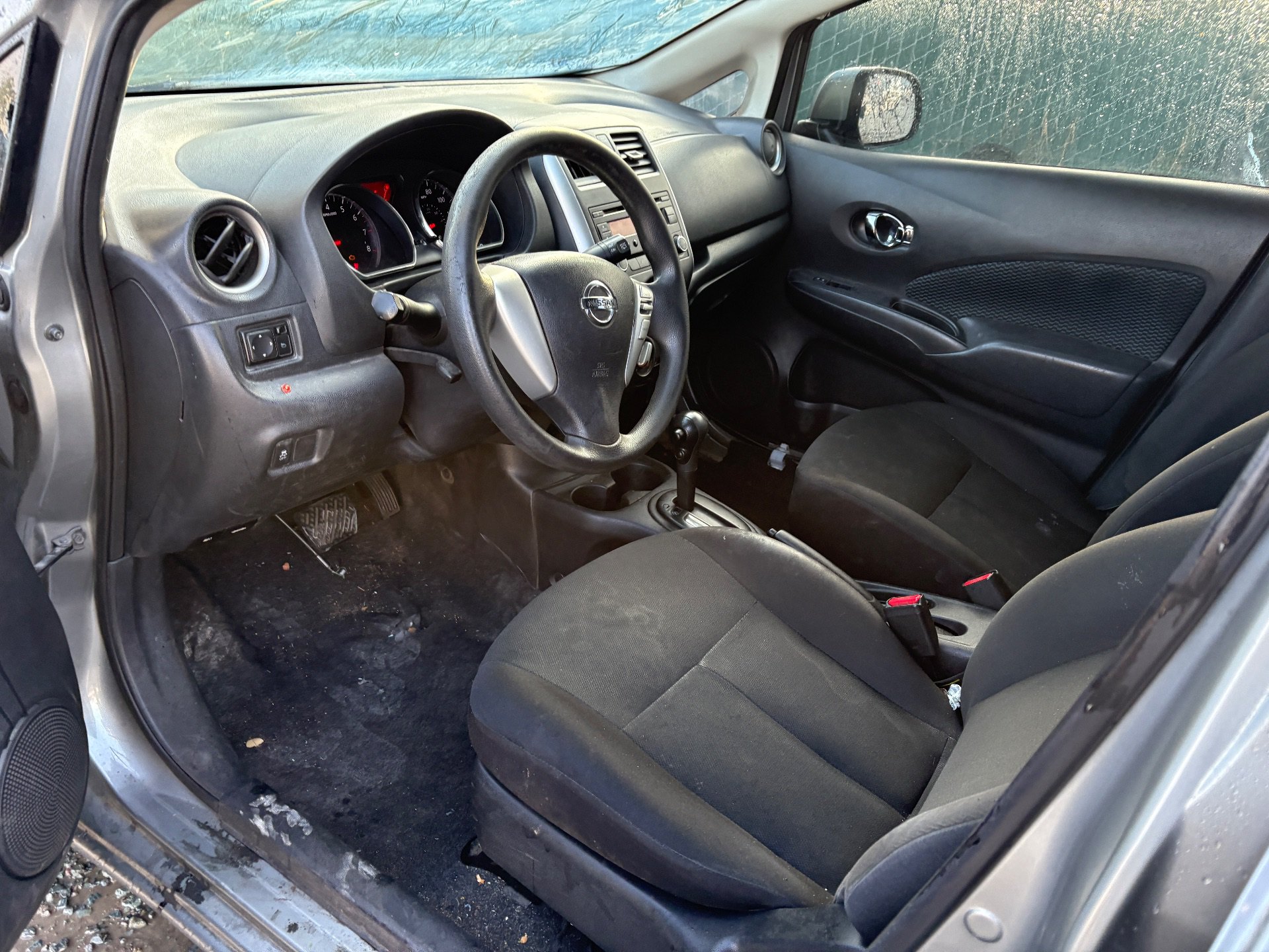 2014 NISSAN VERSA NOTE — thumbnail 3
