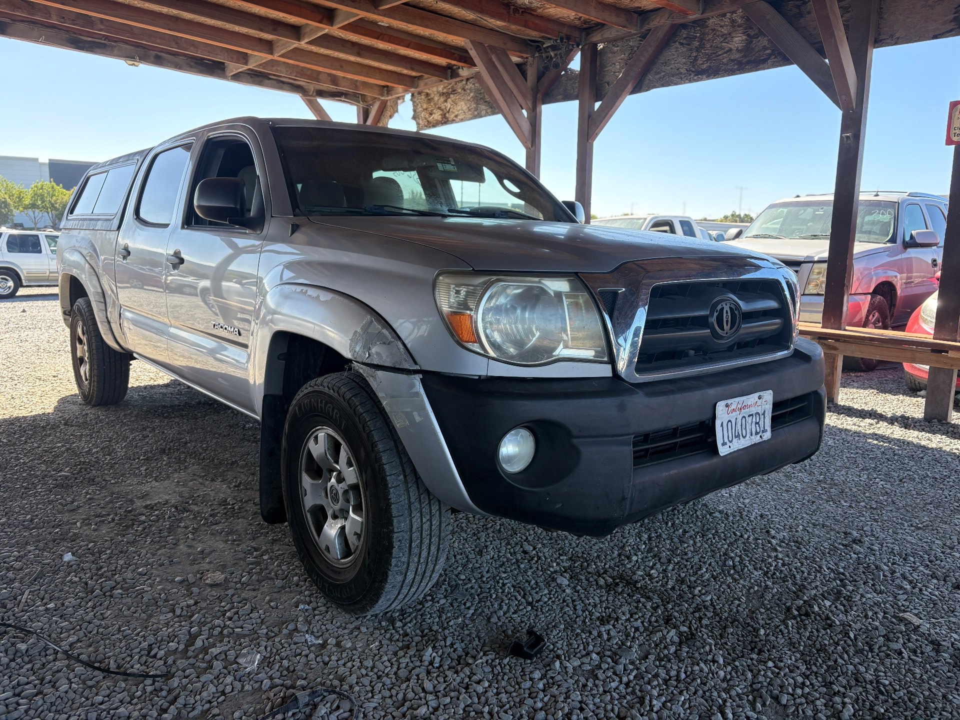 2011 TOYOTA TACOMA — thumbnail 2
