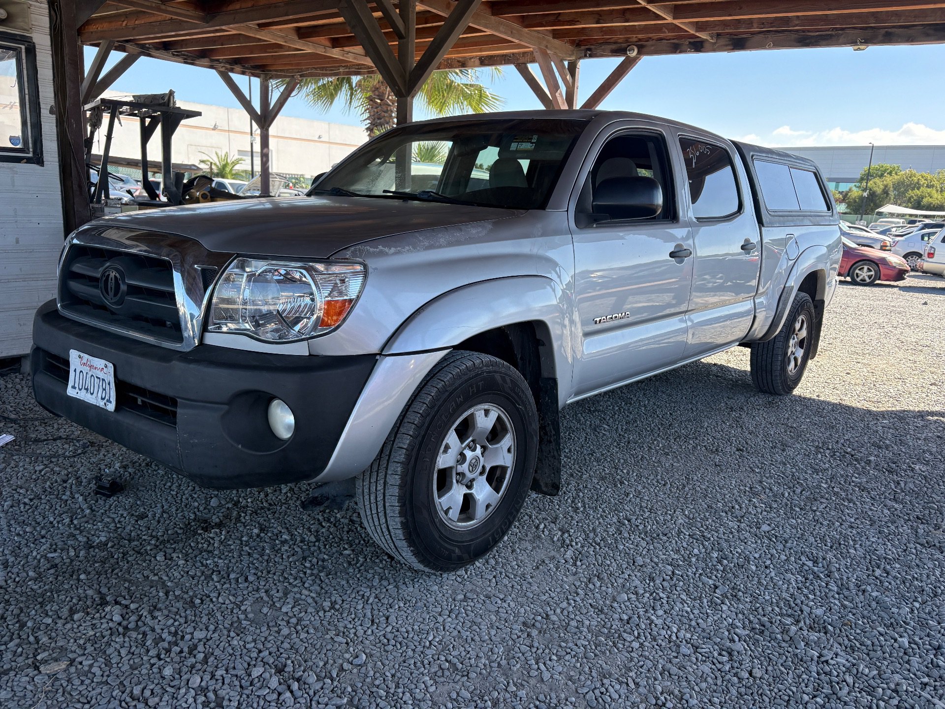 2011 TOYOTA TACOMA — photo 1