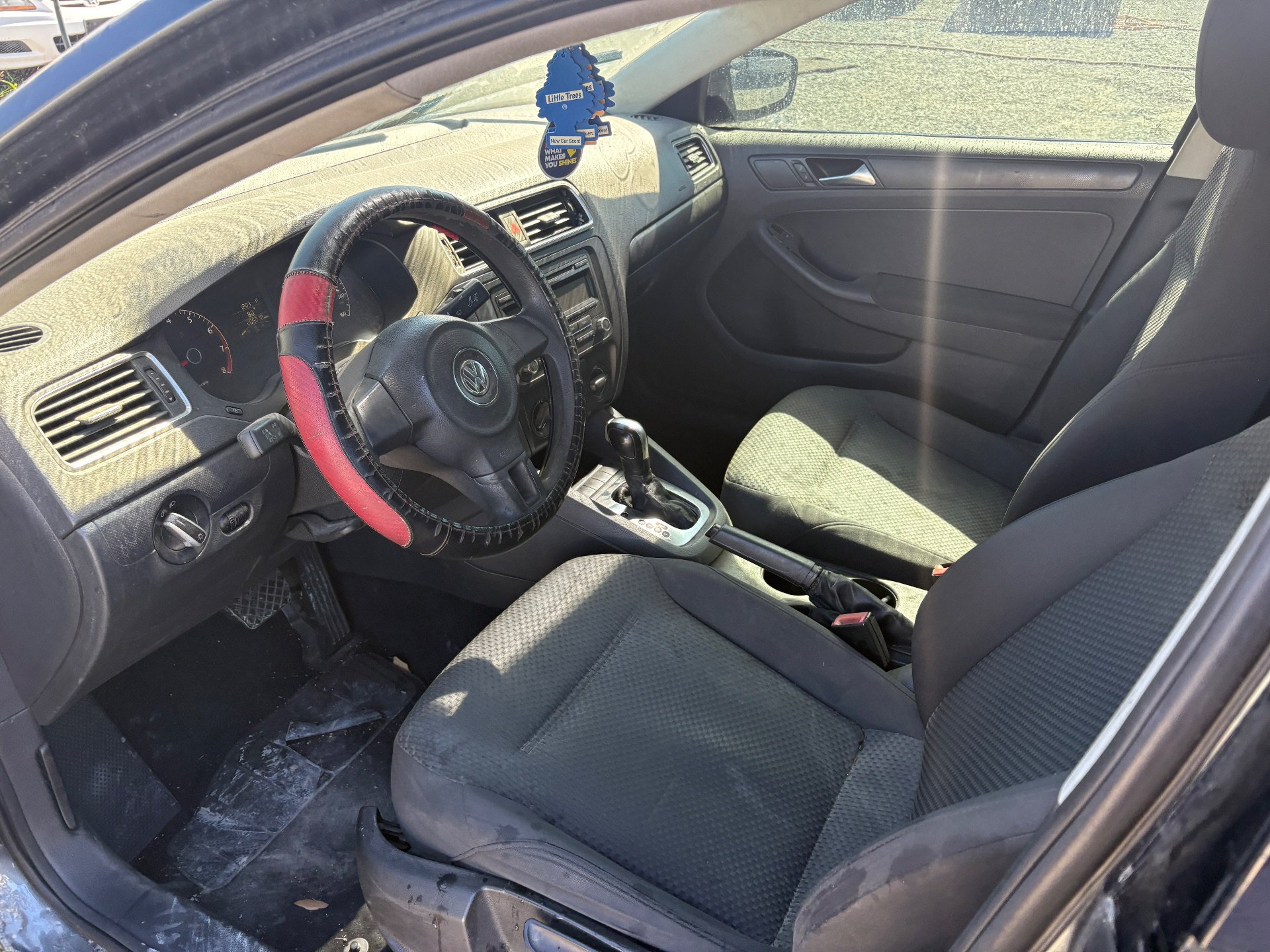 2011 VOLKS JETTA — thumbnail 4