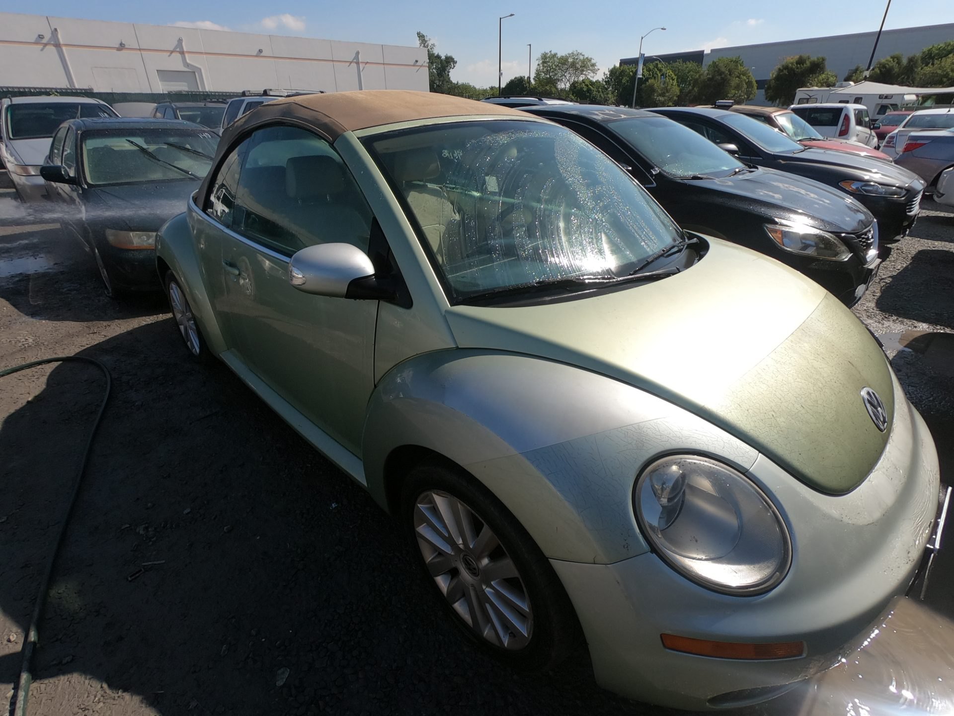 2008 VOLKS BEETLE — thumbnail 2