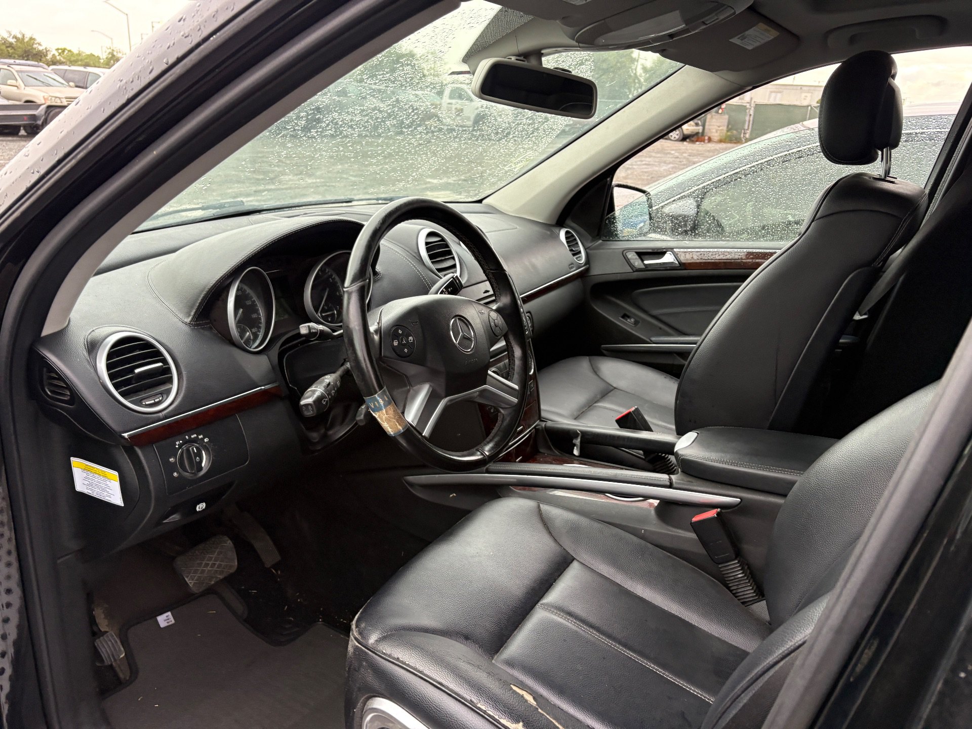 2012 MB GL-CLASS — thumbnail 3