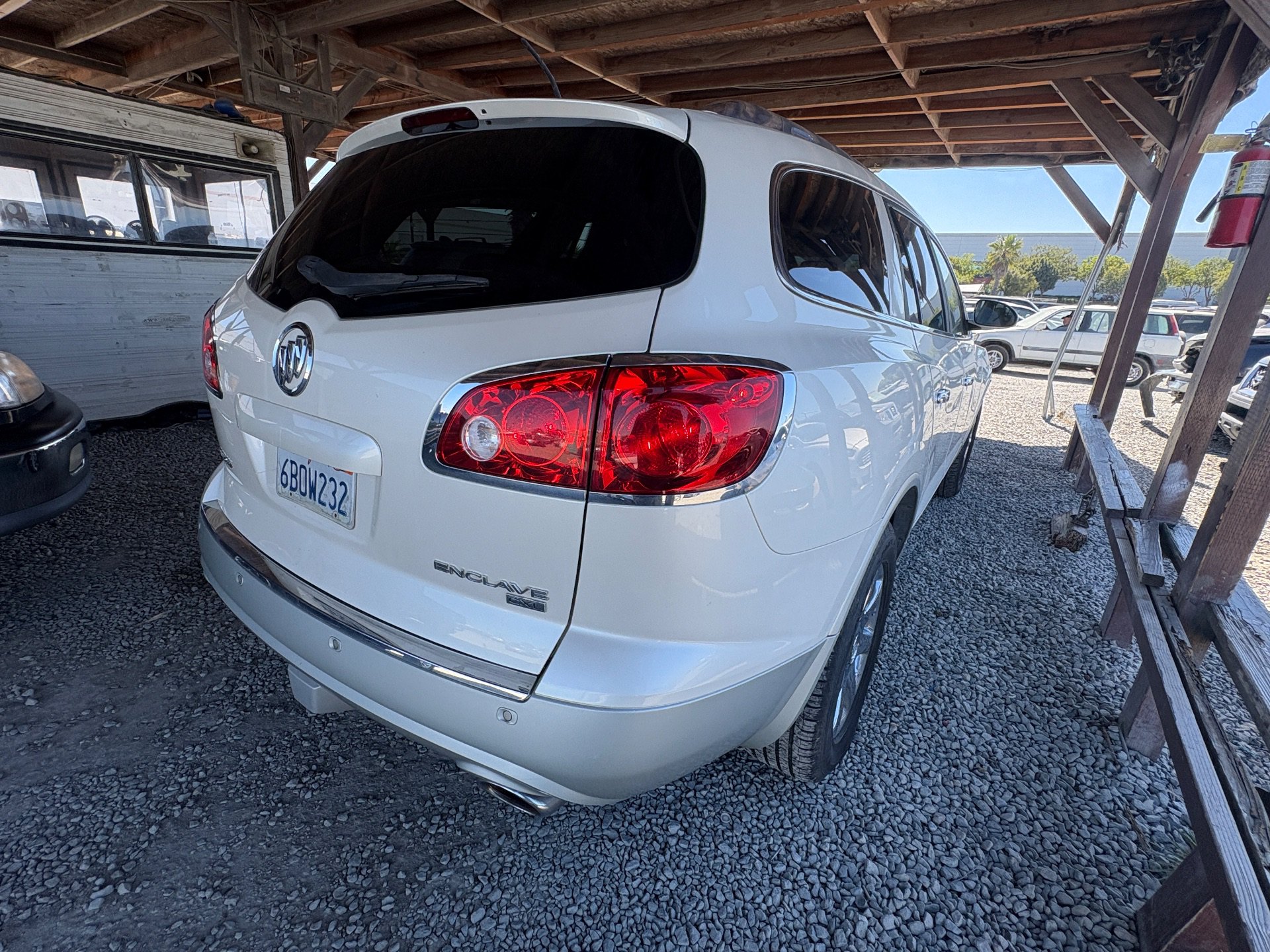 2008 BUICK ENCLAVE — thumbnail 3