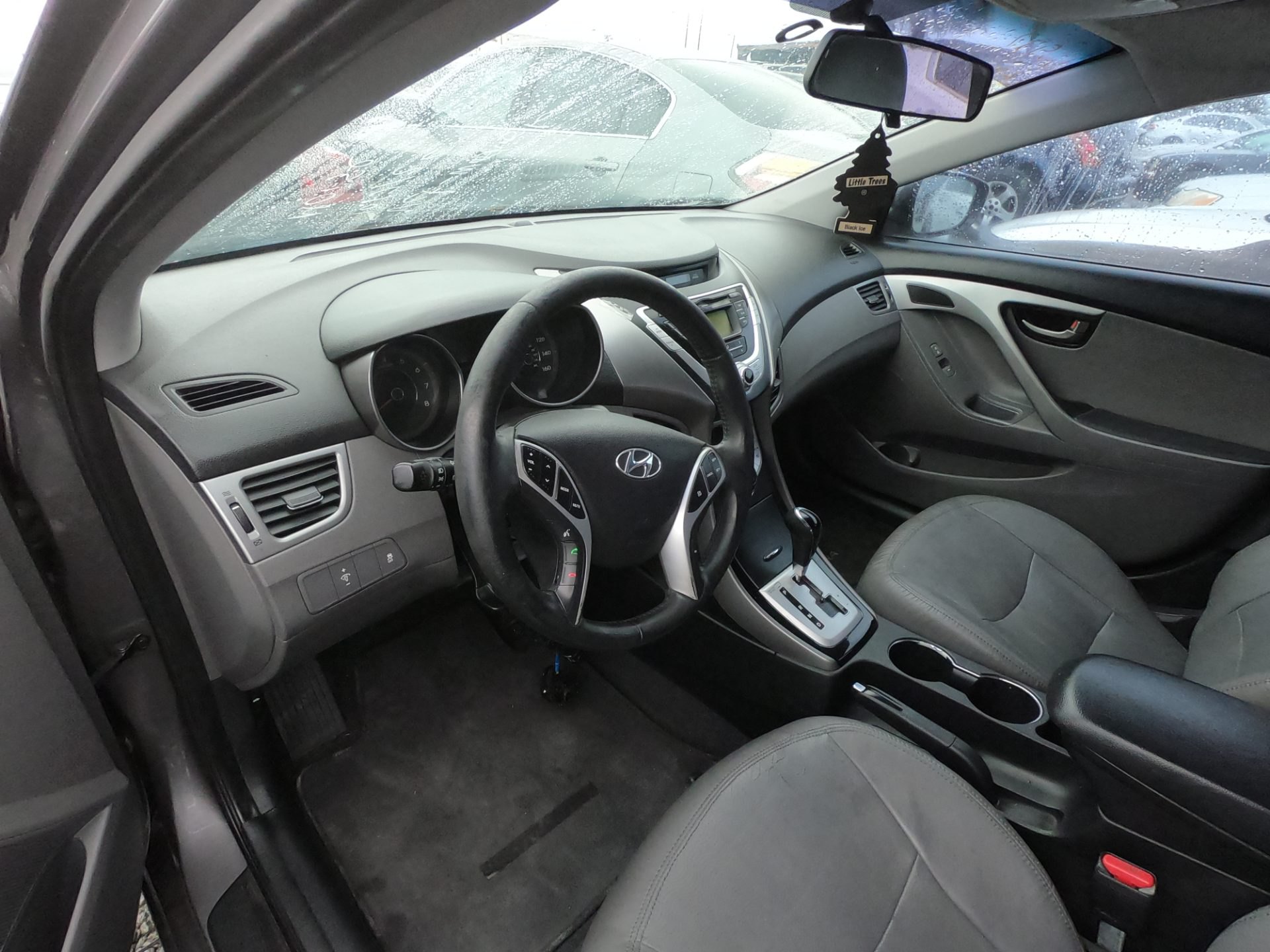 2011 HYUNDAI ELANTRA — thumbnail 4