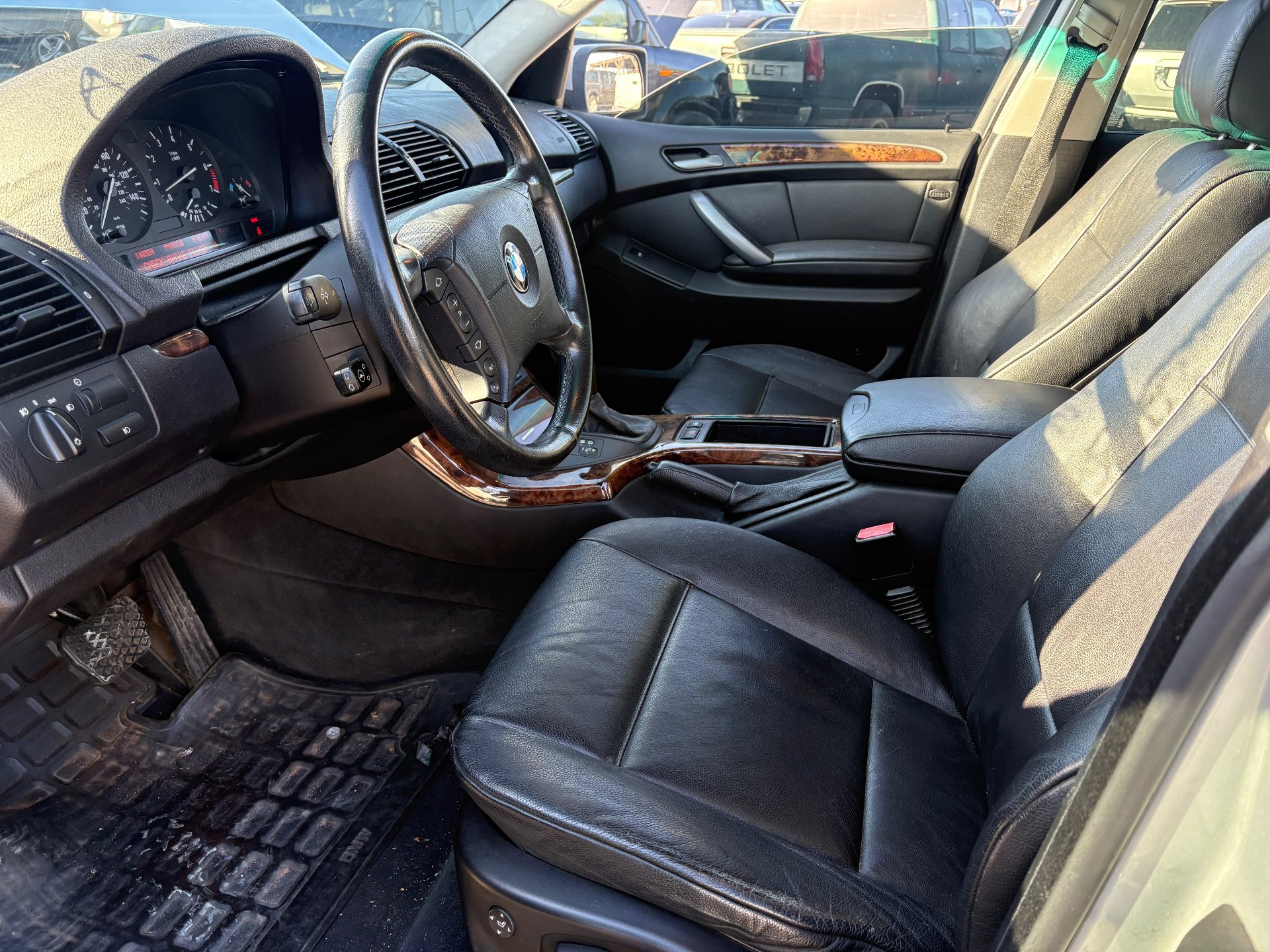 2004 BMW X5 — thumbnail 4