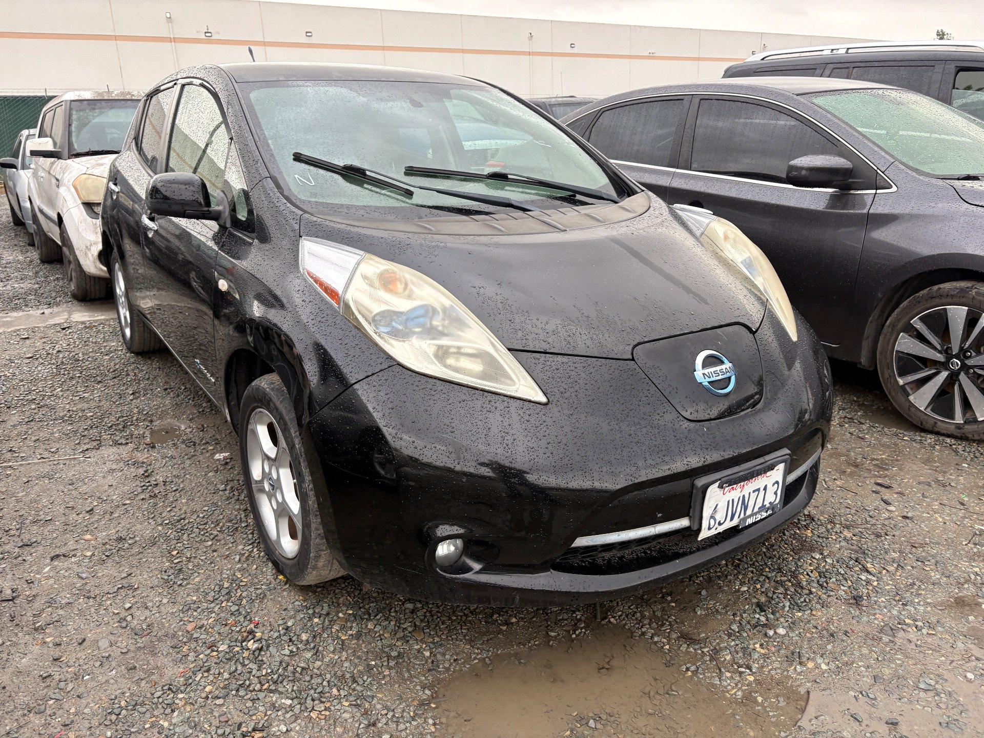 2011 NISSAN LEAF — thumbnail 2