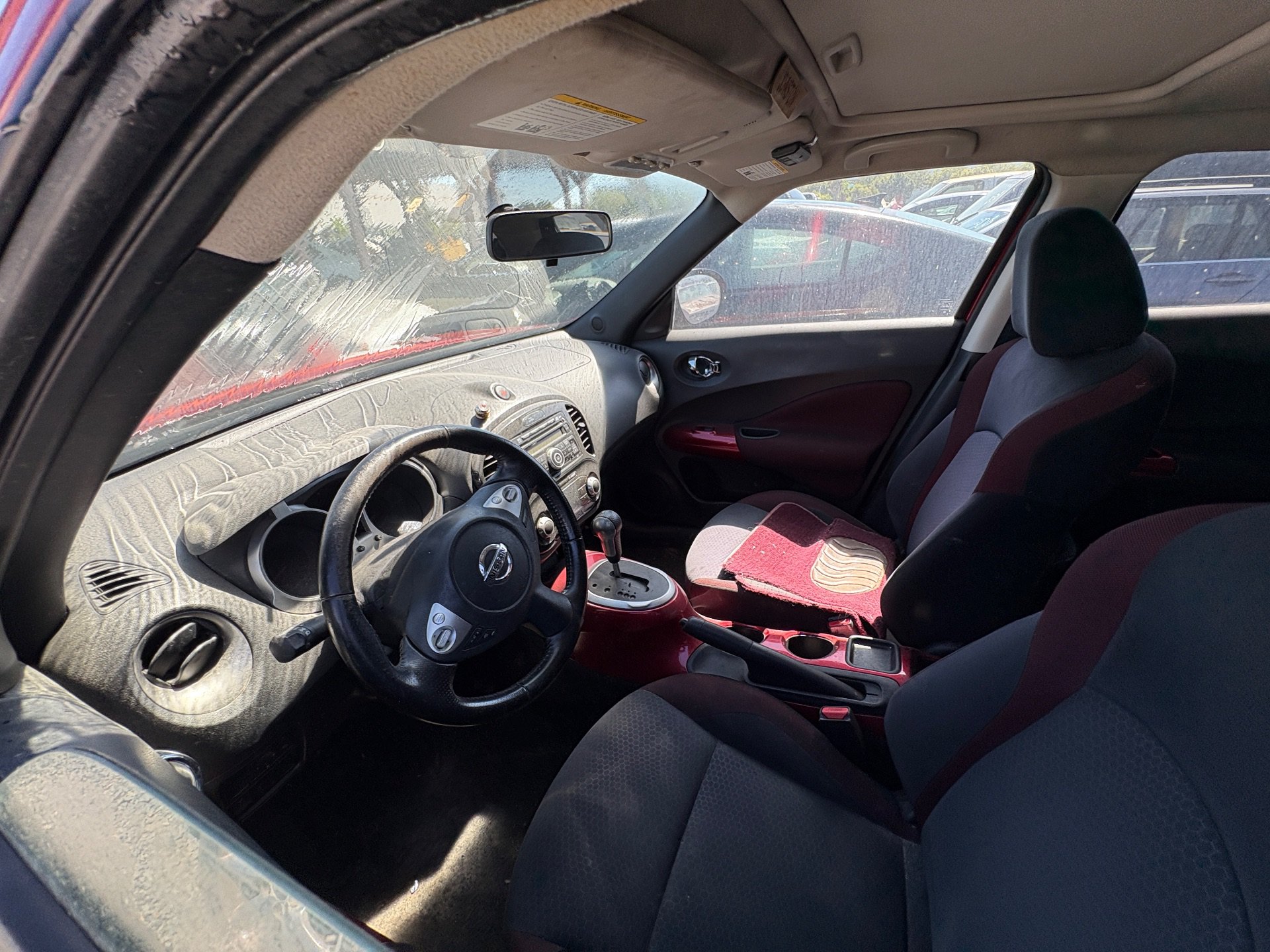 2011 NISSAN JUKE — thumbnail 4
