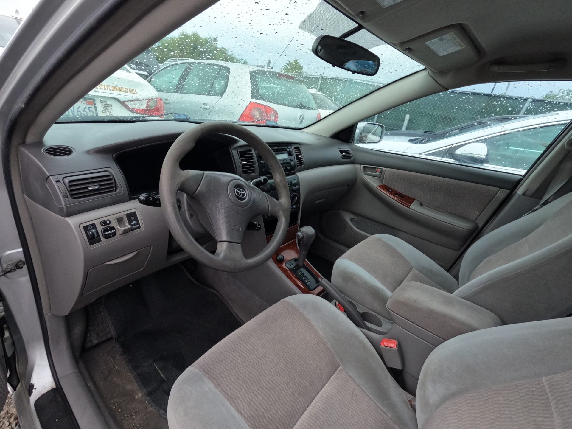 2007 TOYOTA COROLLA — thumbnail 3