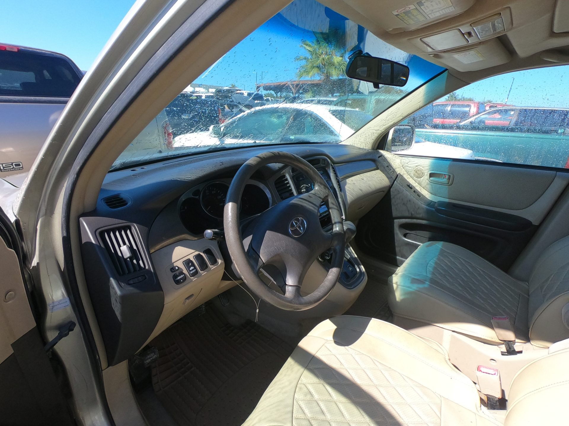 2001 TOYOTA HIGHLANDER — thumbnail 3