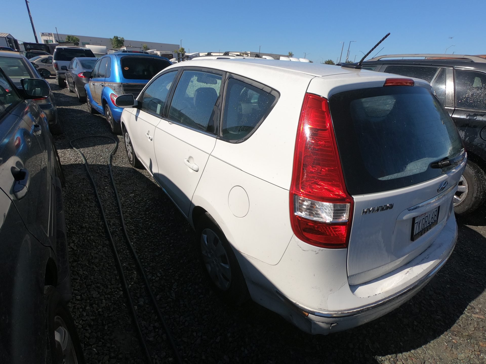 2010 HYUNDAI ELANTRA — thumbnail 4
