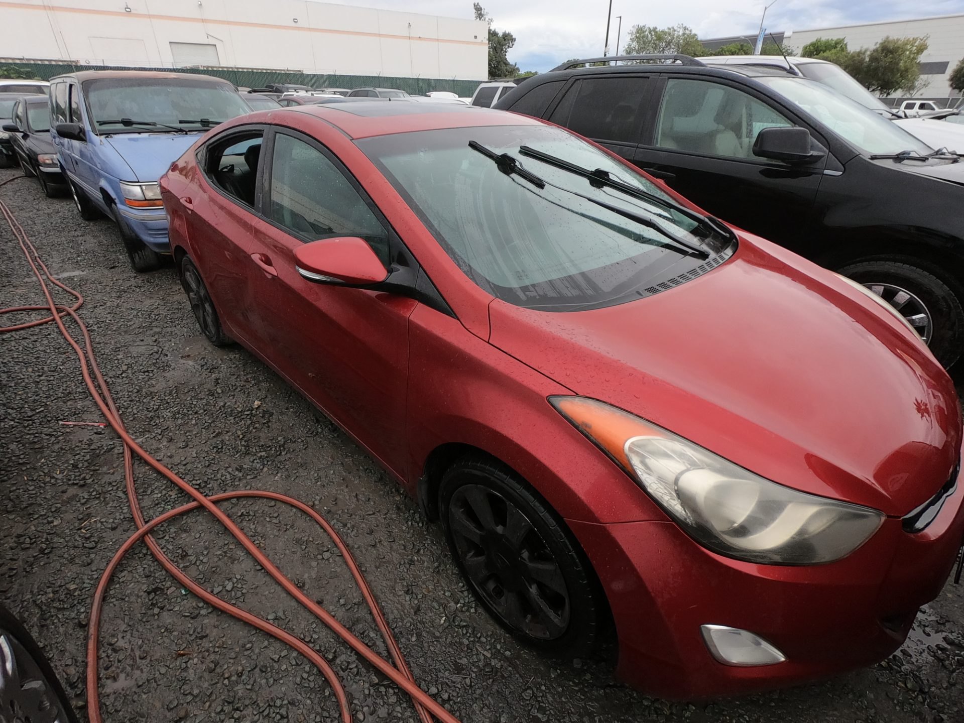 2013 HYUNDAI ELANTRA — photo 1