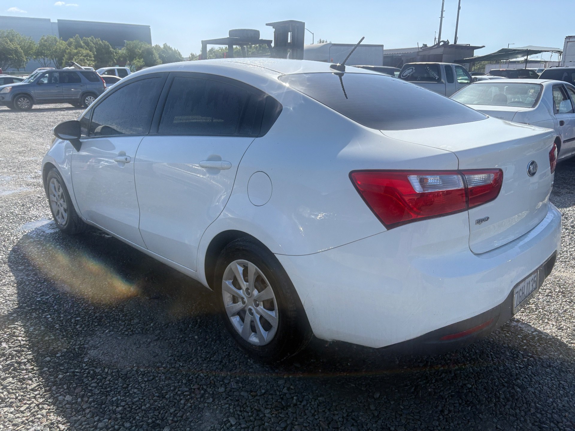2014 KIA RIO — thumbnail 4
