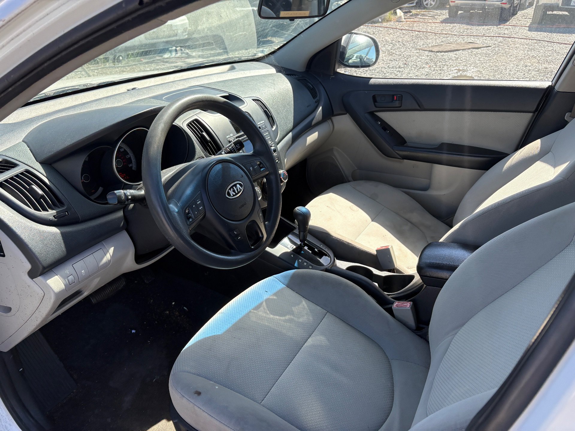 2010 KIA FORTE — thumbnail 4