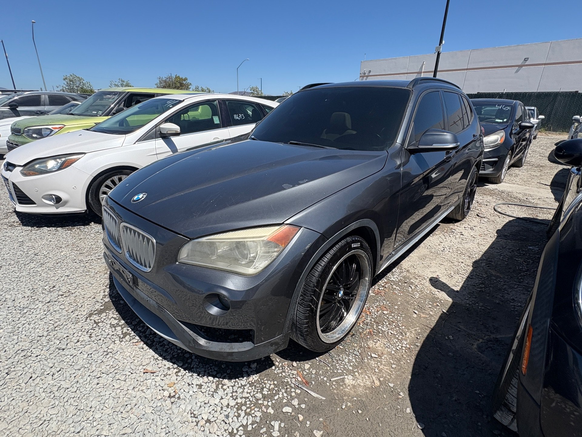 2013 BMW X1 — photo 1