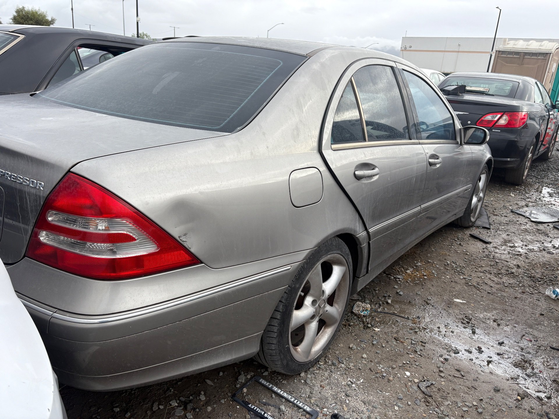 2004 MERZ C CLASS — thumbnail 4