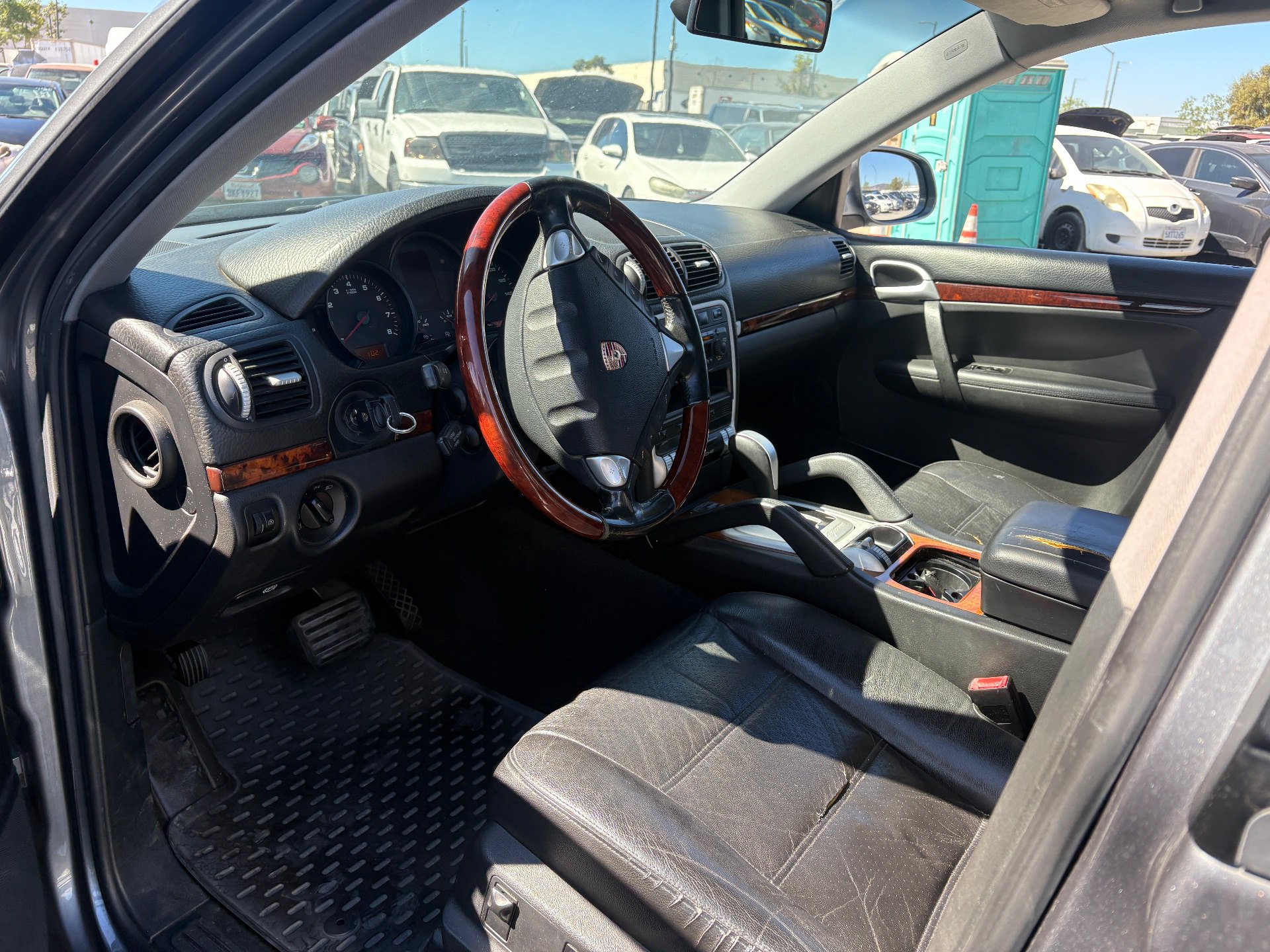 2005 PORSCHE CAYENNE — thumbnail 3