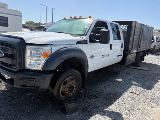 Vehicle: 2013 FORD F550 (Lot 203)