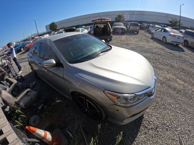 Vehicle: 2016 HONDA ACCORD (Lot 61)