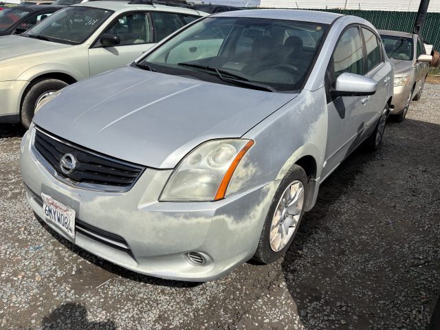 Vehicle: 2010 NISSAN SENTRA (Lot 39)