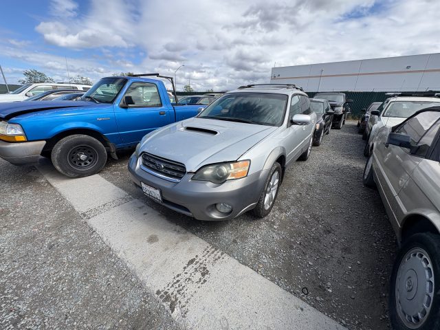 Vehicle: 2005 SUBARU OUTBACK (Lot 30)