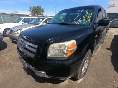 Vehicle: 2008 HONDA PILOT (Lot 11)