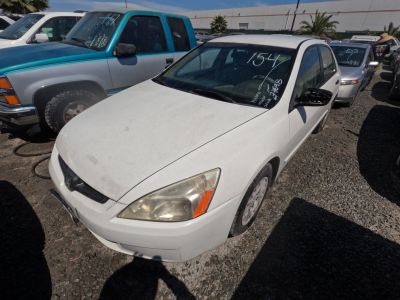 Vehicle: 2003 HONDA ACCORD (Lot 154)