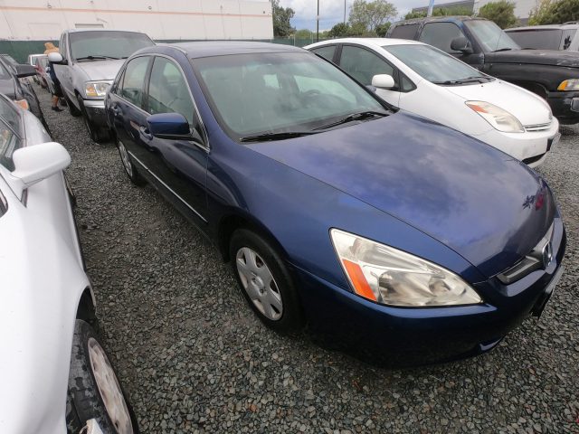Vehicle: 2005 HONDA ACCORD (Lot 161)