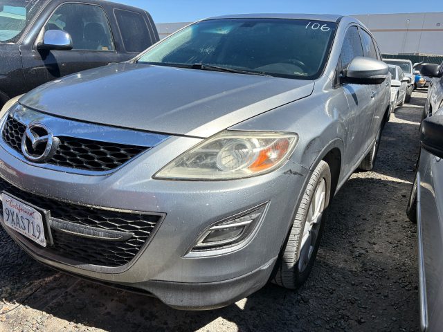 Vehicle: 2011 MAZDA CX9 (Lot 104)