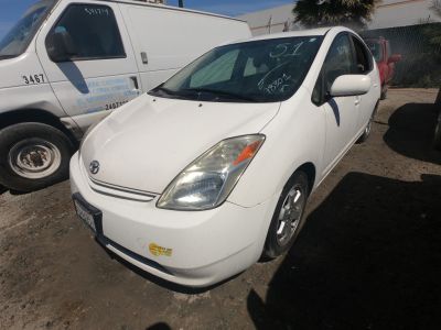 Vehicle: 2005 TOYOTA PRIUS (Lot 51)