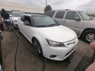 Vehicle: 2013 TOYOTA SCION TC (Lot 22)