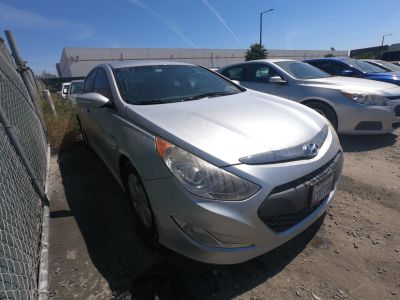 Vehicle: 2012 HYUNDAI SONATA (Lot 134)