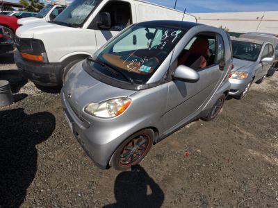 Vehicle: 2008 SMART FORTWO (Lot 189)