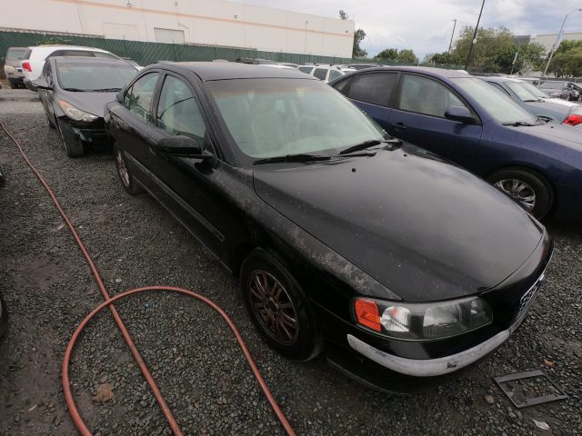 Vehicle: 2004 VOLVO S60 (Lot 150)